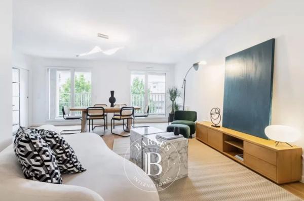 Issy-les-Moulineaux, Appartement 2 Chambres -  79 m² à vendre