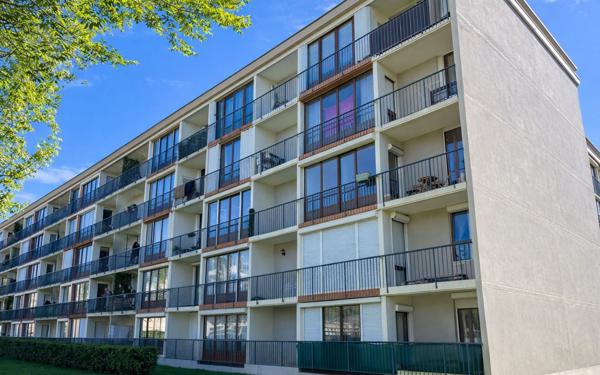 Appartement à vendre    3 pièces • 76,36 m2 Beauvais