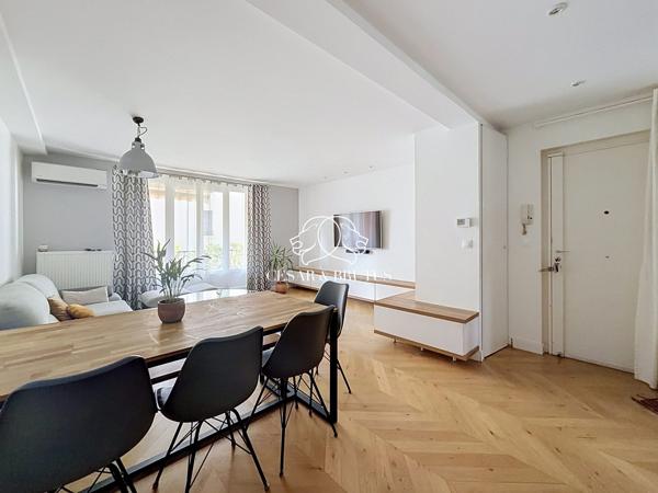 Appartement familial avec balcon et stationnement