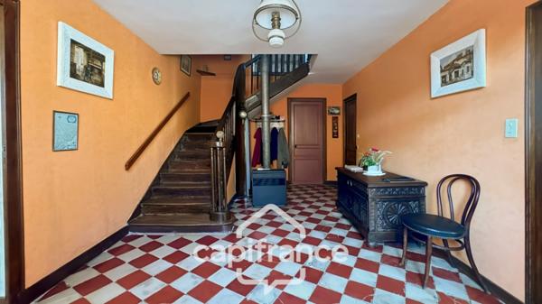 À VENDRE – HABAS - GRANDE MAISON DE VILLE AVEC NOMBREUSES DÉPENDANCES – JARDIN 2000 M2