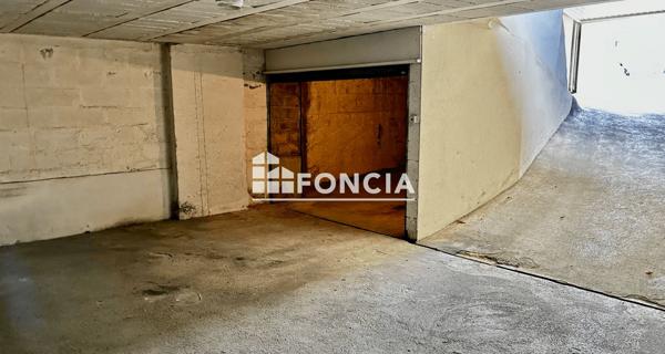 À vendre Parking 12.34 m² - La Roche-sur-yon 85000