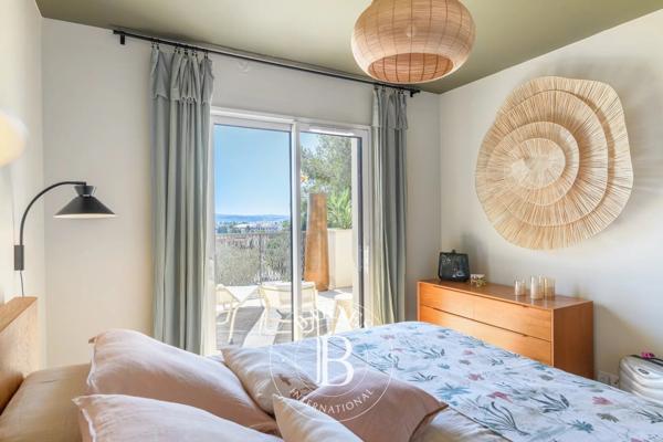 Sanary-sur-Mer, Appartement 3 Chambres -  105 m² à vendre