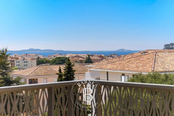 Sanary-sur-Mer, Appartement 3 Chambres -  105 m² à vendre