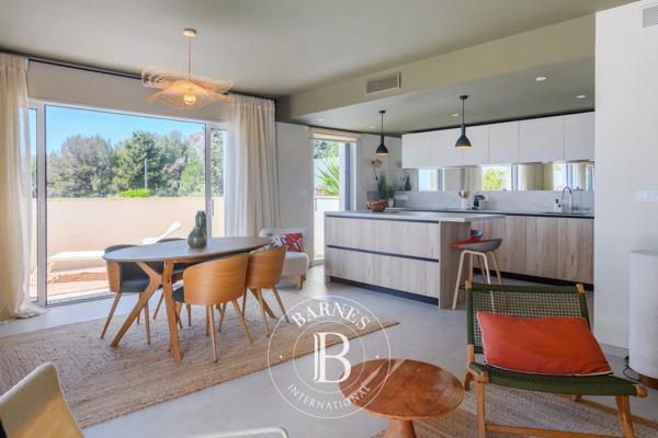 Sanary-sur-Mer, Appartement 3 Chambres -  105 m² à vendre