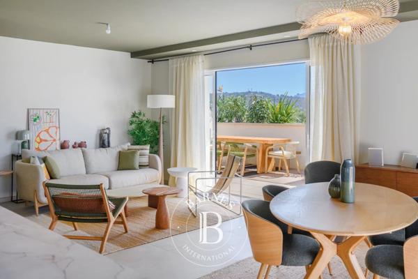 Sanary-sur-Mer, Appartement 3 Chambres -  105 m² à vendre