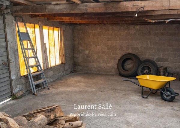 PLUHERLIN (56220)  - MURS COMMERCIAUX  AVEC LOGEMENT DE FONCTION