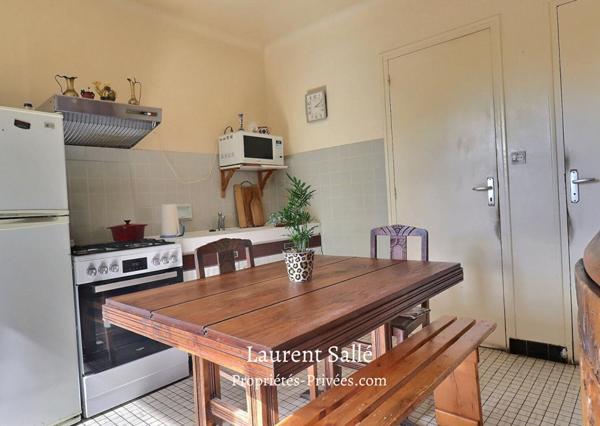 PLUHERLIN (56220)  - MURS COMMERCIAUX  AVEC LOGEMENT DE FONCTION
