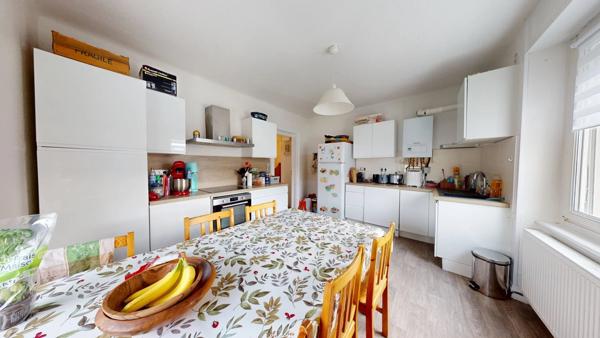 Maison 3 appartements 3 garages Colmar