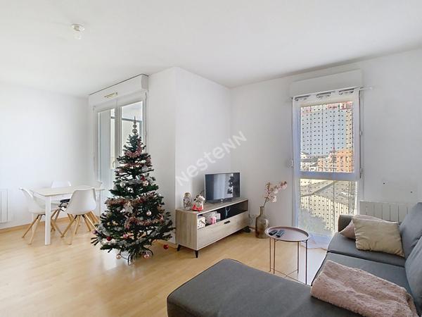 Appartement Avrillé 2 pièce(s) 43 m2 DERNIER ETAGE