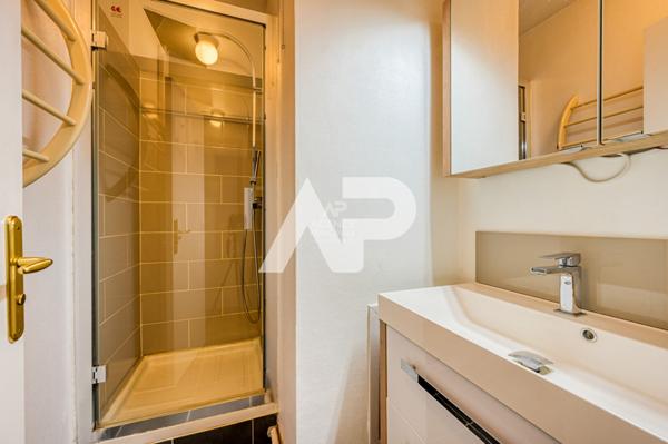 SÈVRES RIVE GAUCHE - APPARTEMENT FAMILIAL €583 000 ** - Référence 507-S