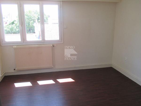 A LOUER   Centre Ville Appartement 3 pièces 64m2