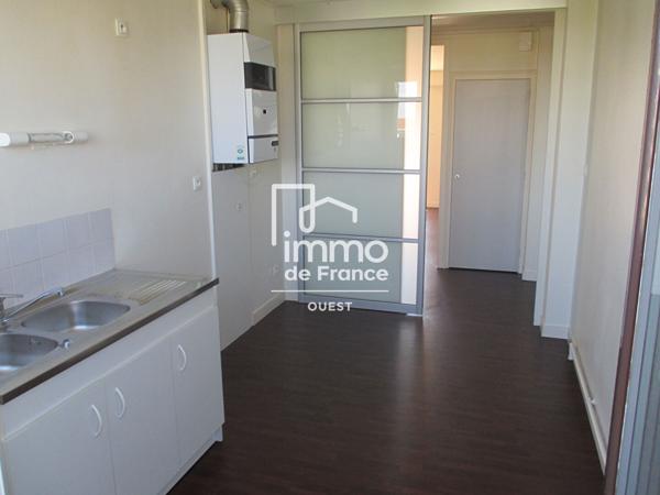 A LOUER   Centre Ville Appartement 3 pièces 64m2