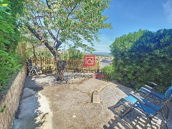 Villa Roquebrune-Sur-Argens  208 m2- Plusieurs habitations possibles ou grande maison familiale!