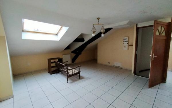 Vente Maison de ville ref.7215 local commercial Villaines-la-juhel   