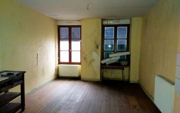 Vente Maison de ville ref.7215 local commercial Villaines-la-juhel   