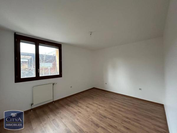 Appartement à louer 4 pièces 108.69m²