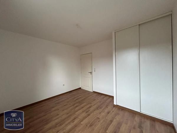 Appartement à louer 4 pièces 108.69m²