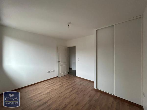 Appartement à louer 4 pièces 108.69m²