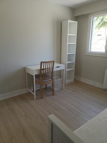 ROUEN THEATRE DES ARTS - F4 MEUBLE de 72,25 m² avec balcon et  garage