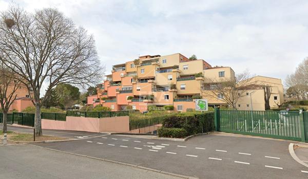 A LOUER 13090 AIX EN PROVENCE - RESIDENCE CHATEAU DOUBLE - GARAGE EN SOUS SOL