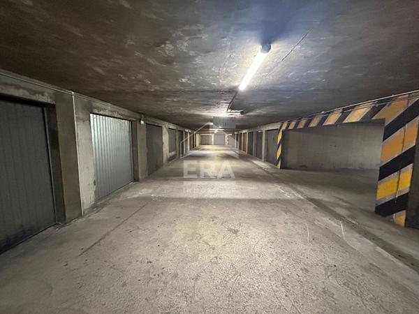 A LOUER 13090 AIX EN PROVENCE - RESIDENCE CHATEAU DOUBLE - GARAGE EN SOUS SOL
