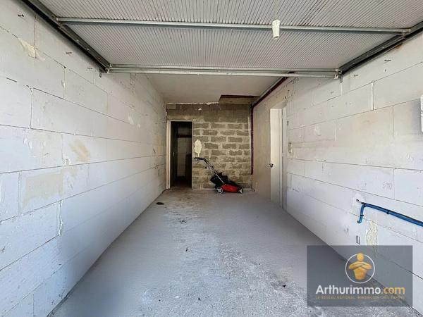Location                                                      Maison de village
                        
                     3 pièces                      71 m2                     à Le Buisson-de-Cadouin