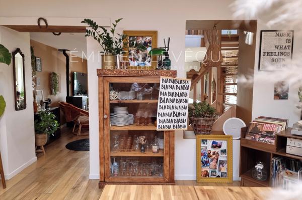 WATTRELOS – Maison familiale rénovée avec jardin, garage et confort moderne – Quartier recherché !