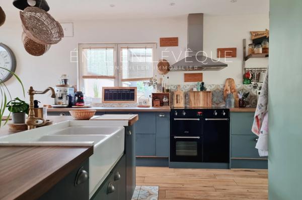 WATTRELOS – Maison familiale rénovée avec jardin, garage et confort moderne – Quartier recherché !