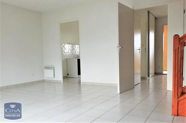 Maison à louer 4 pièces 81.78m² Preignan (32810)