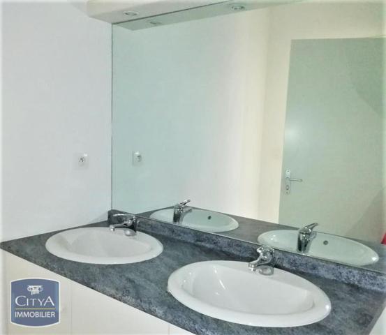 Maison à louer 4 pièces 81.78m² Preignan (32810)