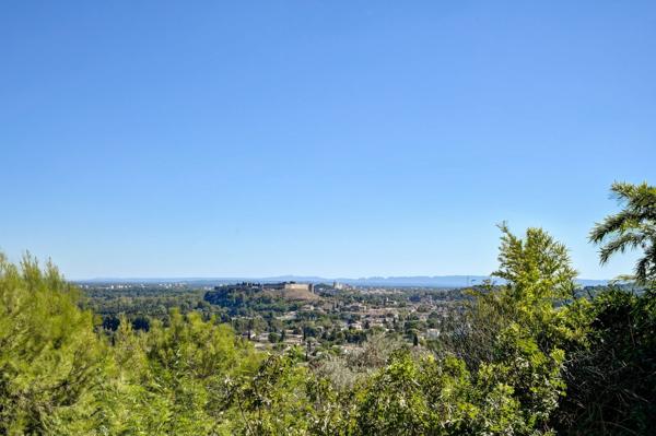 Vente Maison de luxe Villeneuve-lès-Avignon 6 Pièces 180 m²