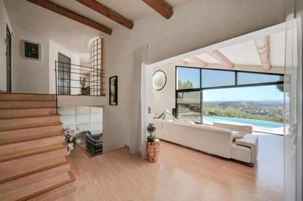 Vente Maison de luxe Villeneuve-lès-Avignon 6 Pièces 180 m²