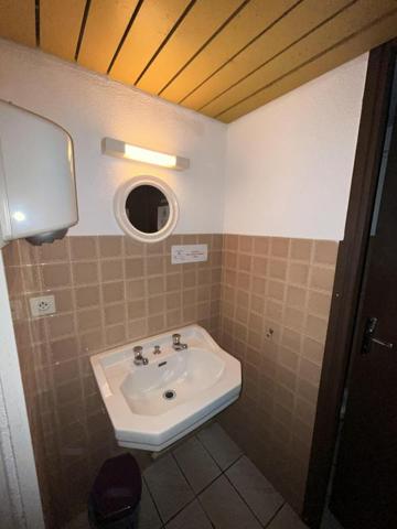 Locaux professionnels avec garage