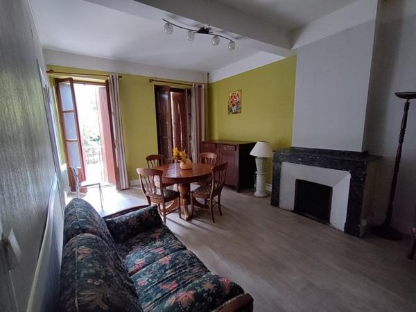 Immeuble à vendre |  Castelnau-Durban |  330 m²