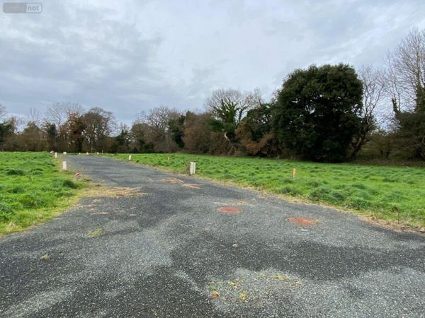 Terrain à Batir à vendre à Plouha dans les Côtes-d'Armor (22580), ref : TEBA-236