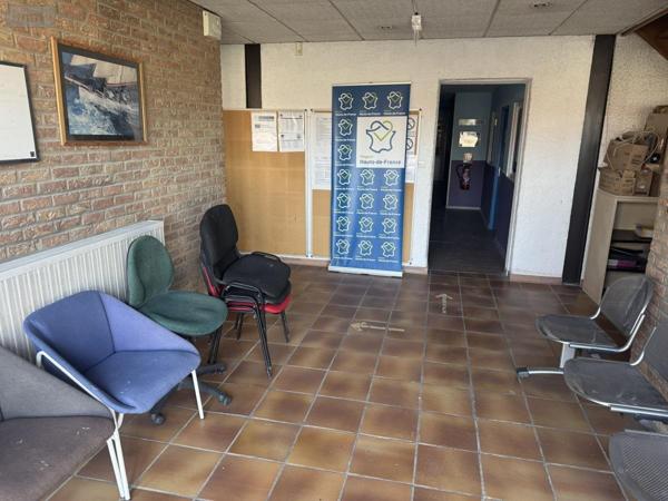 Fonds et/ou murs commerciaux à louer à Cambrai dans le Nord (59400), ref : 59084-L1483