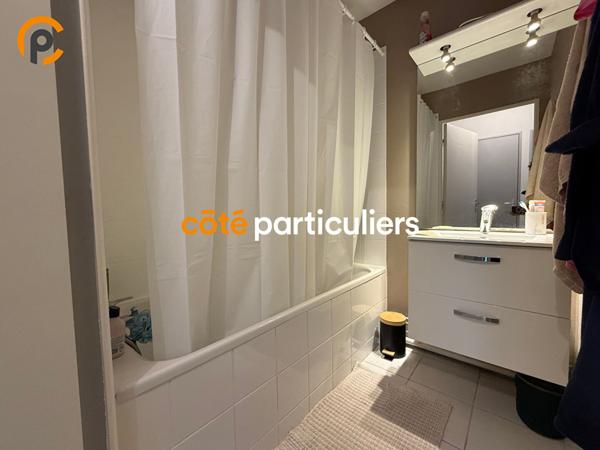 Vente Appartement55,58 m² - 3 Pièces - SAINT AMAND MONTROND (18200)