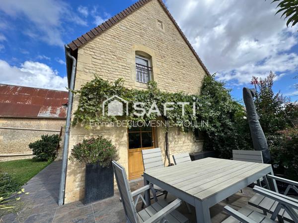 belle propriété en pierre avec dependances