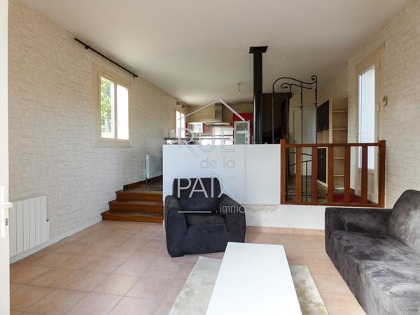 86490 BEAUMONT SAINT CYR Propriété sur les hauteurs de Beaumont Saint Cyr