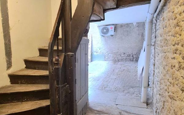 Appartement à vendre    10 m2 Orléans