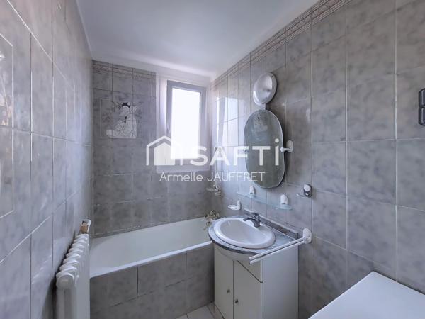 résidence verdoyante, sécurisée tout à pied.