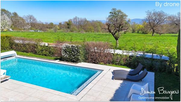 Elégante maison individuelle de 258 m² utiles offrant une vue imprenable dans un cadre naturel privilégié