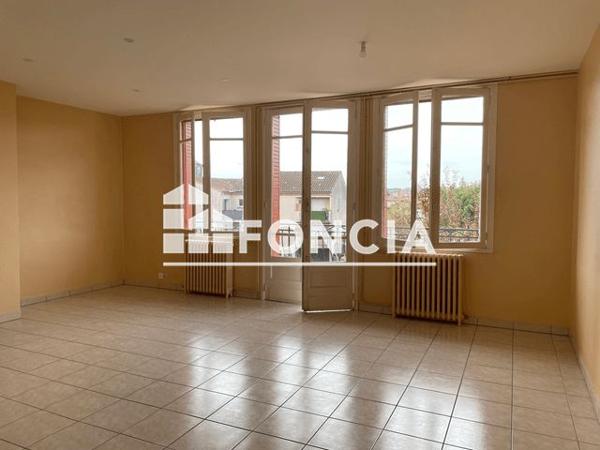 Location Appartement 4 pièces 99.88 m² - 13 AVENUE DE LAUTREC Castres 81100