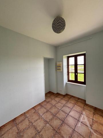 Maison 3 pièces - ST LACTENCIN