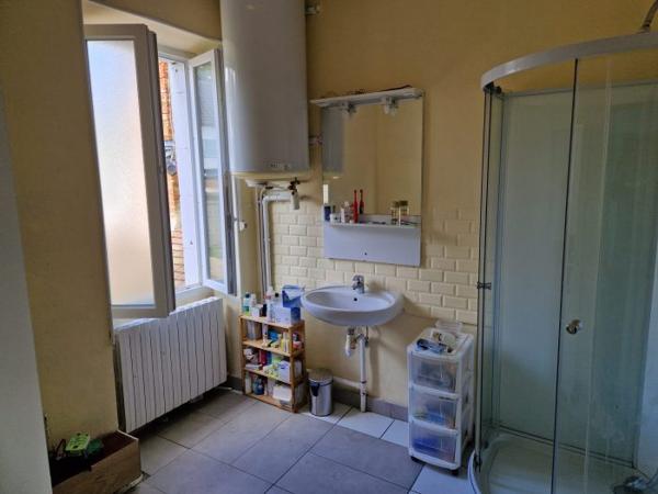 Maison mitoyenne 2 côtés Mamers 87 m²