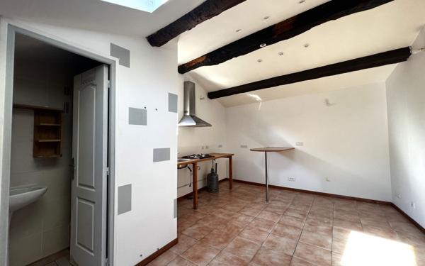 Immeuble à vendre    5 pièces •  Pézenas