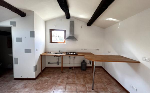 Immeuble à vendre    5 pièces •  Pézenas