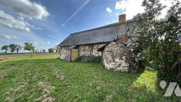 Ancien corps de ferme à rénover