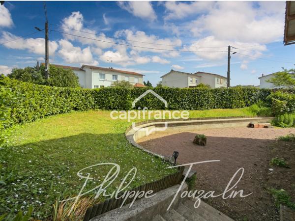 Dpt Vienne (86), à vendre CHÂTELLERAULT Maison P6 de 101,32m² - Terrain de 353m²