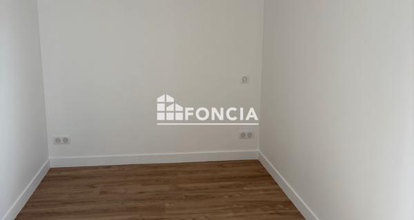 Location Appartement 3 pièces 42.35 m² - Les Mureaux 78130